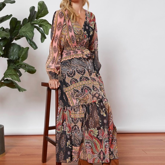Boho paisley print v neck sheer long sleeve maxi dress - Picture 4 of 6